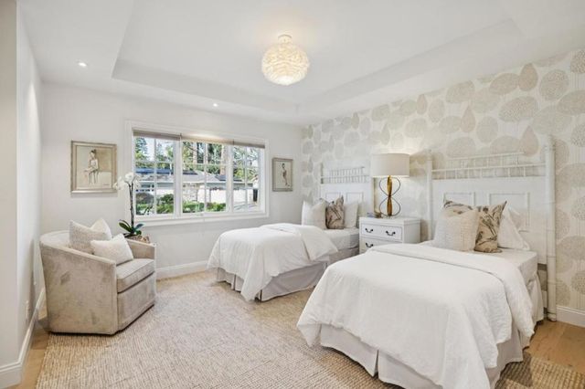 20 Politzer Drive, Menlo Park, CA 94025