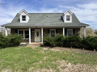 2319 Seven Mile Ferry Rd, Clarksville, TN 37040