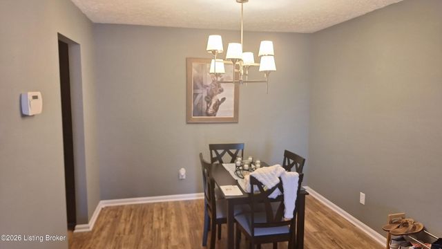 9 Dupont Way APT 5, Louisville, KY 40207