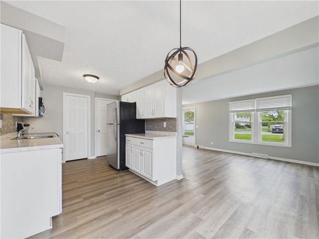 24 Clearfield Drive, Webster, NY 14580