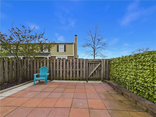 24 Clearfield Drive, Webster, NY 14580