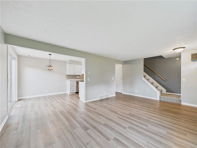 24 Clearfield Drive, Webster, NY 14580