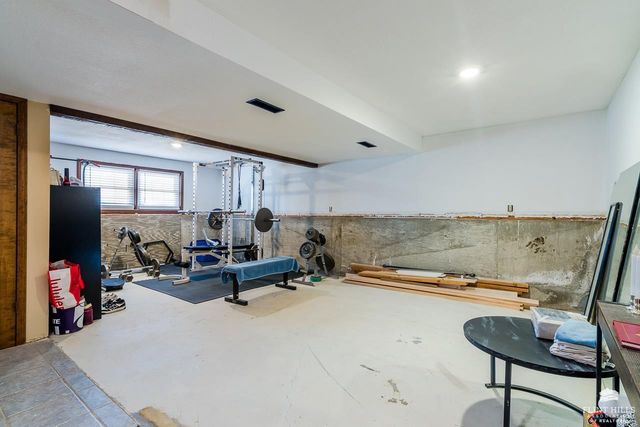 604 Juniper Street, Wakefield, KS 67487