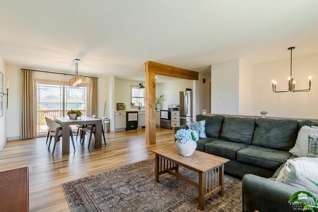 604 Juniper Street, Wakefield, KS 67487