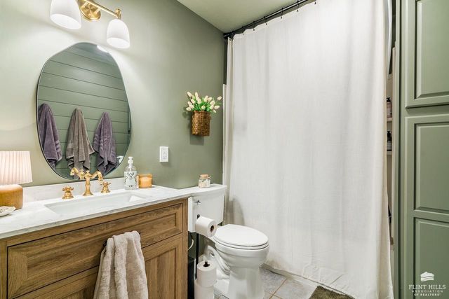 604 Juniper Street, Wakefield, KS 67487