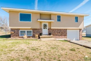 604 Juniper Street, Wakefield, KS 67487