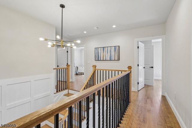 231 Mountain Ave, North Caldwell Boro, NJ 07006