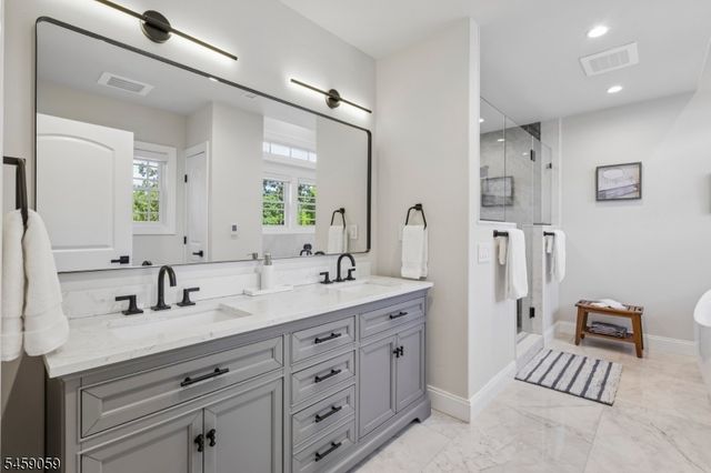 231 Mountain Ave, North Caldwell Boro, NJ 07006