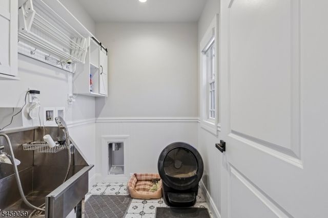 231 Mountain Ave, North Caldwell Boro, NJ 07006