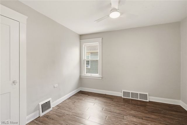 515 E 143rd Street Upstairs, Cleveland, OH 44110