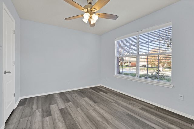 8672 Boswell Meadows Drive, Fort Worth, TX 76179