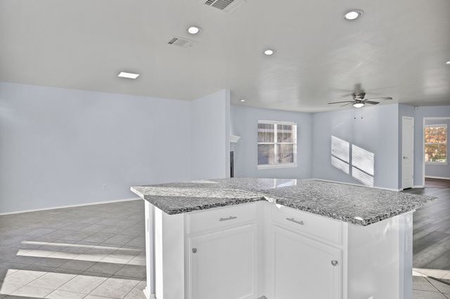 8672 Boswell Meadows Drive, Fort Worth, TX 76179