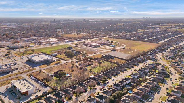 8672 Boswell Meadows Drive, Fort Worth, TX 76179