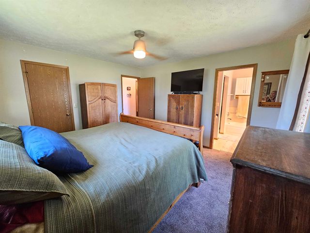 15906 W Deno Rd, Medical Lake, WA 99022