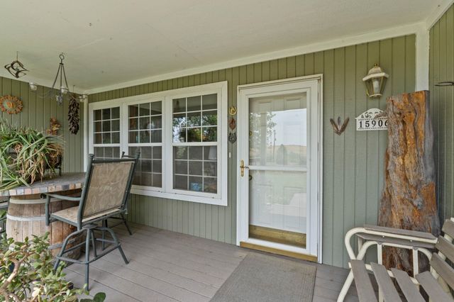 15906 W Deno Rd, Medical Lake, WA 99022