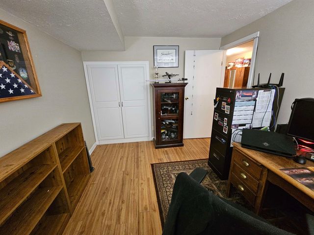 15906 W Deno Rd, Medical Lake, WA 99022