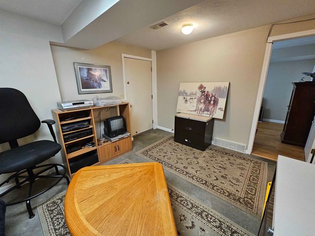 15906 W Deno Rd, Medical Lake, WA 99022