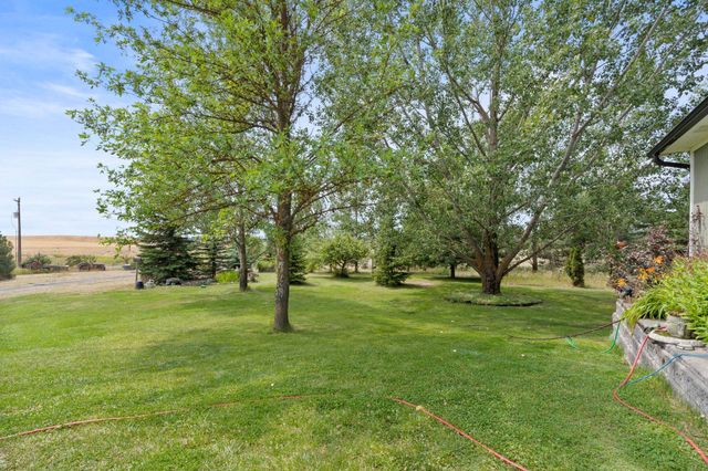 15906 W Deno Rd, Medical Lake, WA 99022