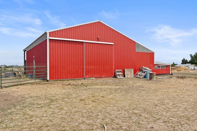 15906 W Deno Rd, Medical Lake, WA 99022