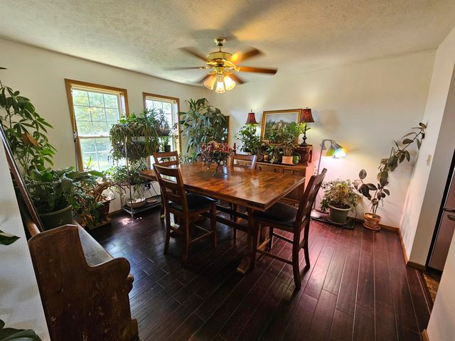 15906 W Deno Rd, Medical Lake, WA 99022