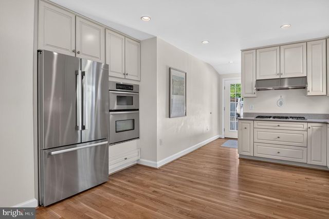 104 WILLIAMSBURG DR, Silver Spring, MD 20901