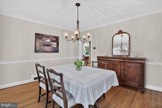 104 WILLIAMSBURG DR, Silver Spring, MD 20901