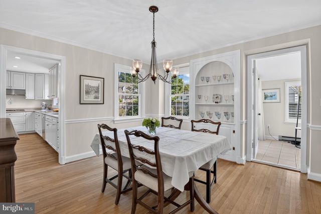 104 WILLIAMSBURG DR, Silver Spring, MD 20901