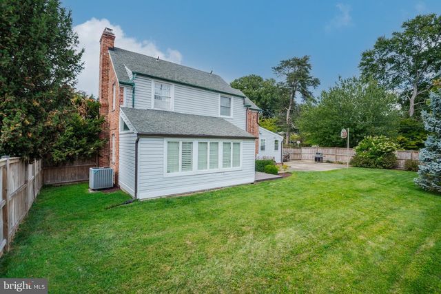 104 WILLIAMSBURG DR, Silver Spring, MD 20901