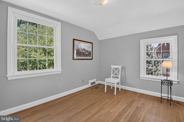 104 WILLIAMSBURG DR, Silver Spring, MD 20901