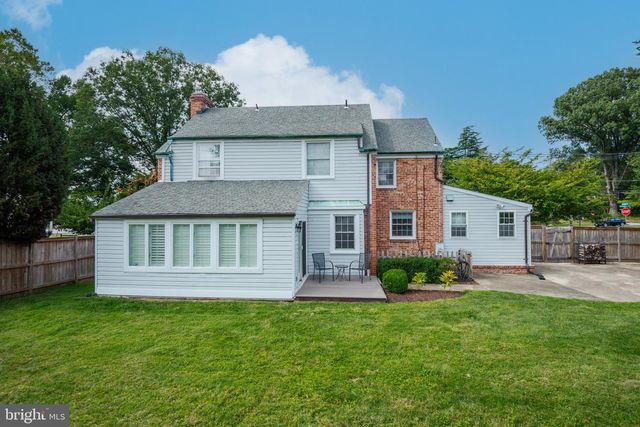 104 WILLIAMSBURG DR, Silver Spring, MD 20901