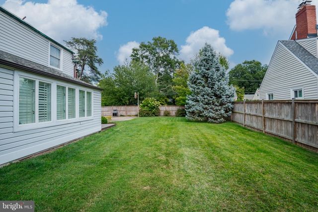 104 WILLIAMSBURG DR, Silver Spring, MD 20901