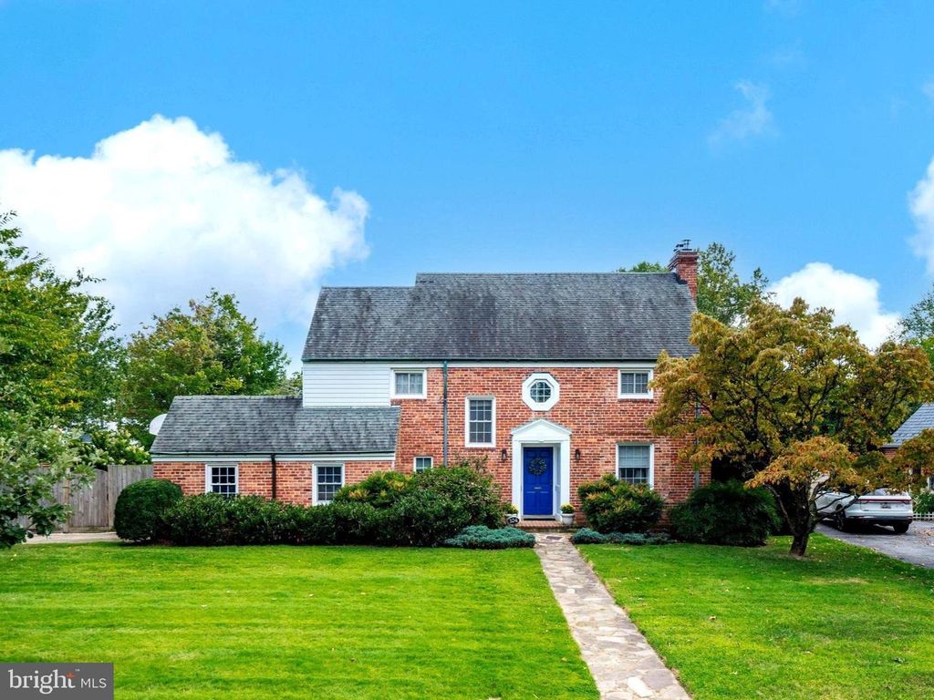 104 WILLIAMSBURG DR, Silver Spring, MD 20901