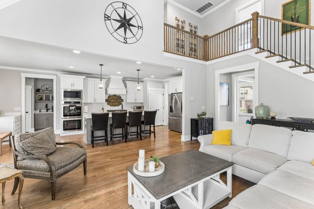 1019 Gadwall Ln, Spring Hill, TN 37174