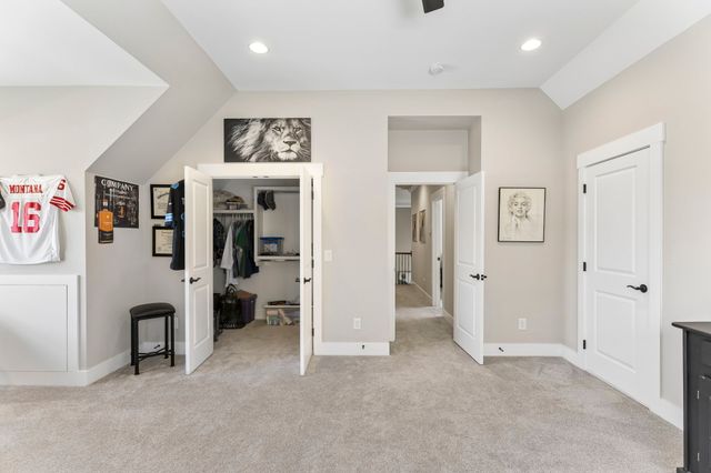 1019 Gadwall Ln, Spring Hill, TN 37174