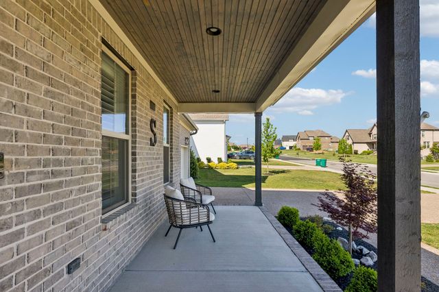 1019 Gadwall Ln, Spring Hill, TN 37174