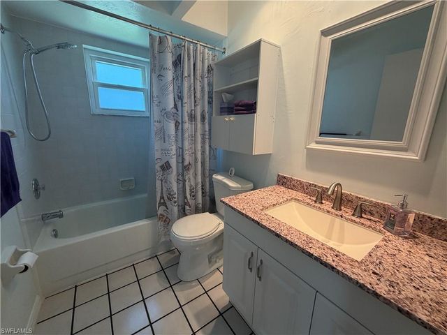 3431 Clubview DR, North Fort Myers, FL 33917