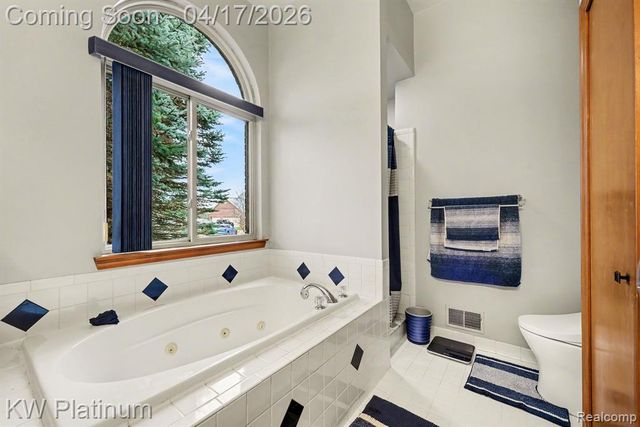 29124 Lesnau Court, Chesterfield, MI 48047