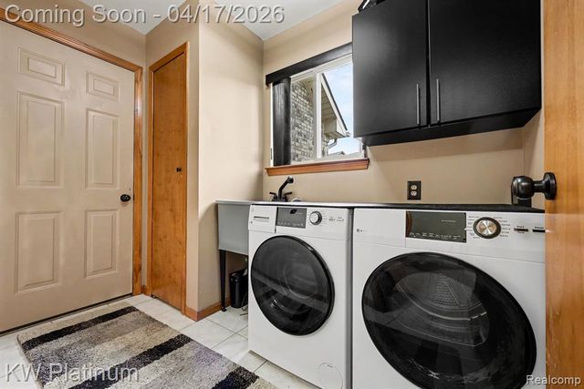 29124 Lesnau Court, Chesterfield, MI 48047