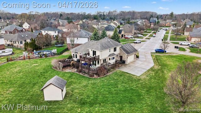 29124 Lesnau Court, Chesterfield, MI 48047