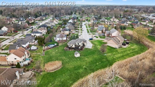 29124 Lesnau Court, Chesterfield, MI 48047