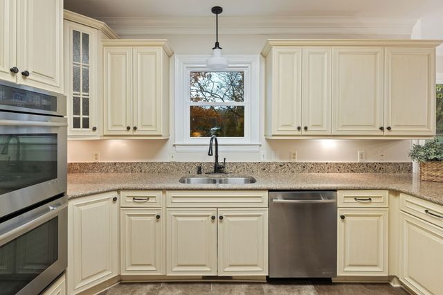 123 Saint Andrews Dr, Franklin, TN 37069