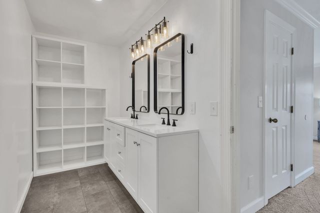 123 Saint Andrews Dr, Franklin, TN 37069