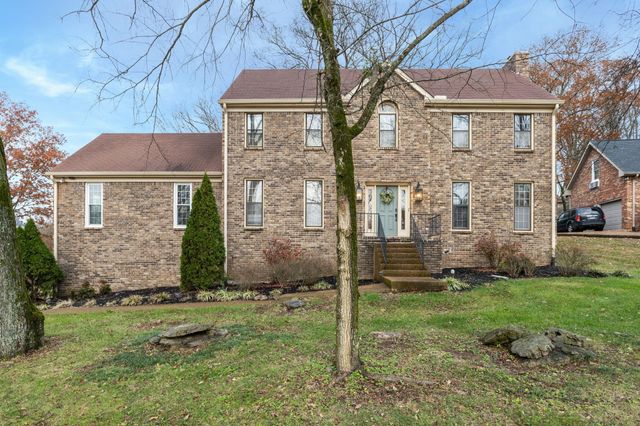 123 Saint Andrews Dr, Franklin, TN 37069