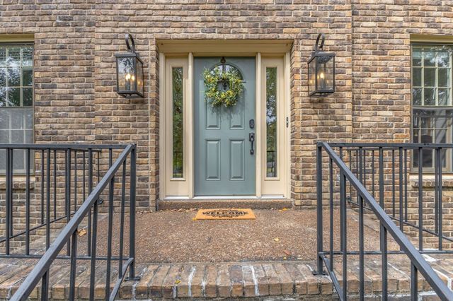 123 Saint Andrews Dr, Franklin, TN 37069