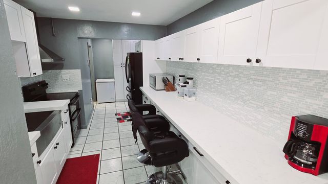 16430 NW 20th Avenue, Miami Gardens, FL 33054