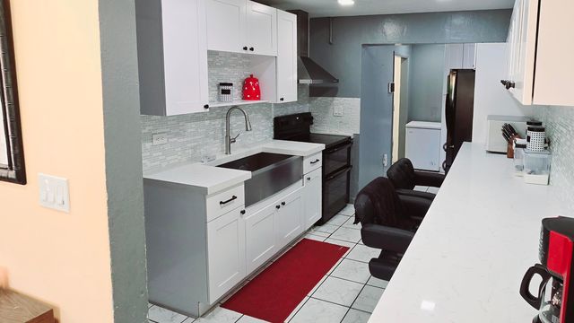 16430 NW 20th Avenue, Miami Gardens, FL 33054