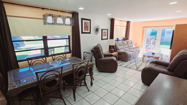 16430 NW 20th Avenue, Miami Gardens, FL 33054