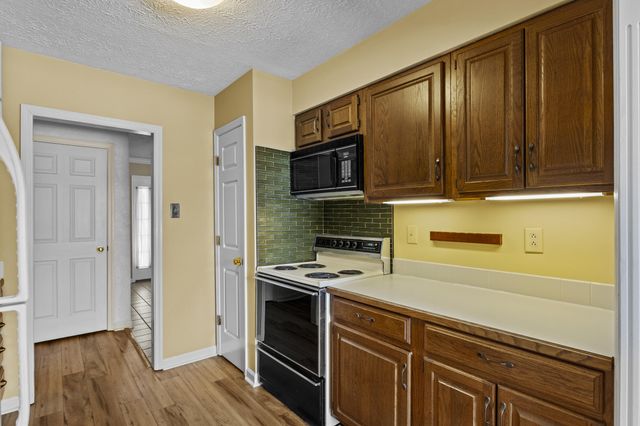 1004 Autumn Ridge Drive, Lexington, KY 40509