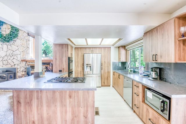 39145 Checkerbloom Lane, Shaver Lake, CA 93664