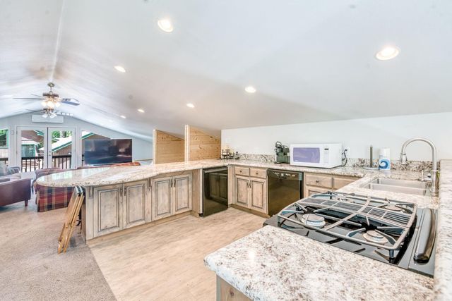 39145 Checkerbloom Lane, Shaver Lake, CA 93664